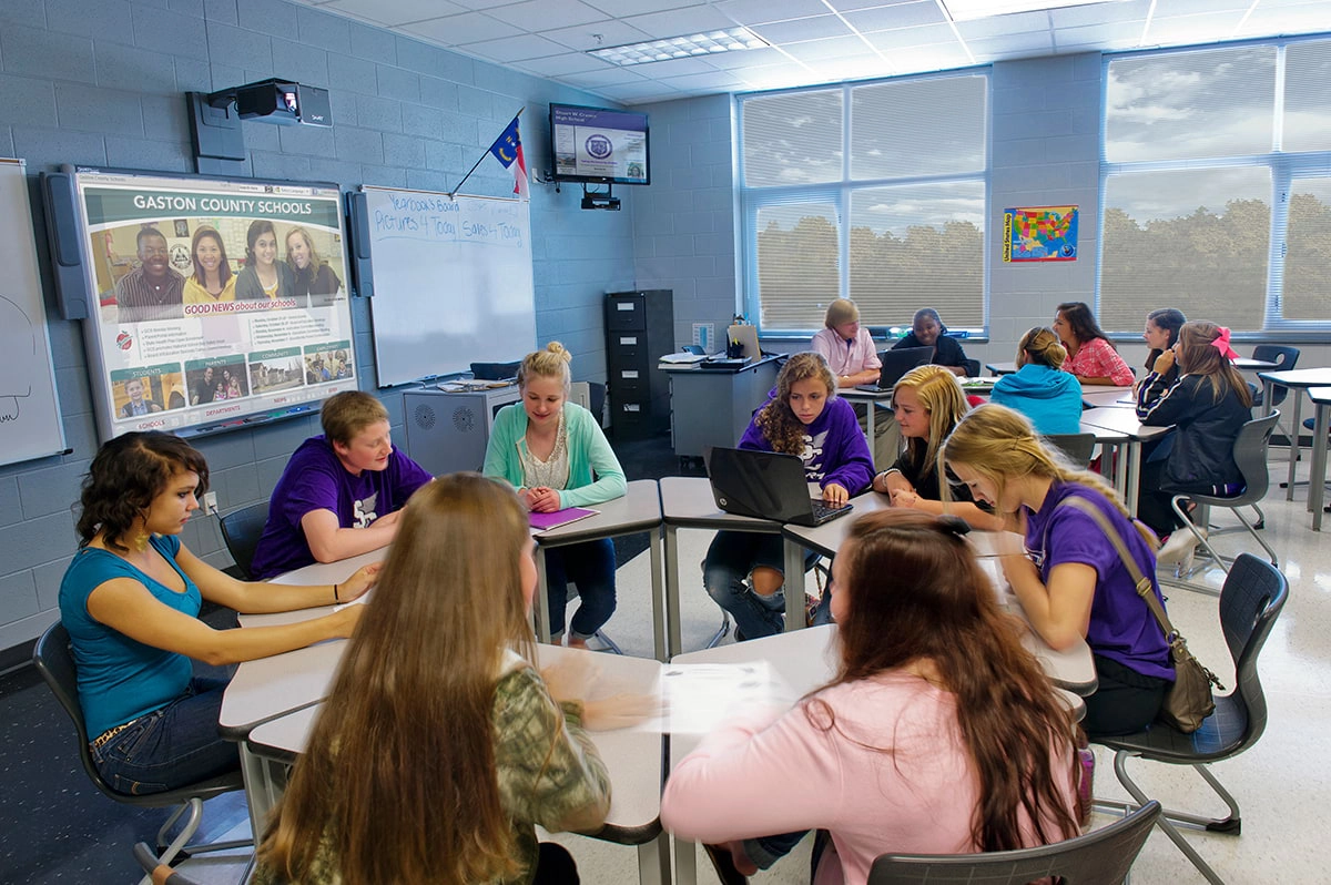 0835GastonCoSchoolsStuartCramerHSClassroom