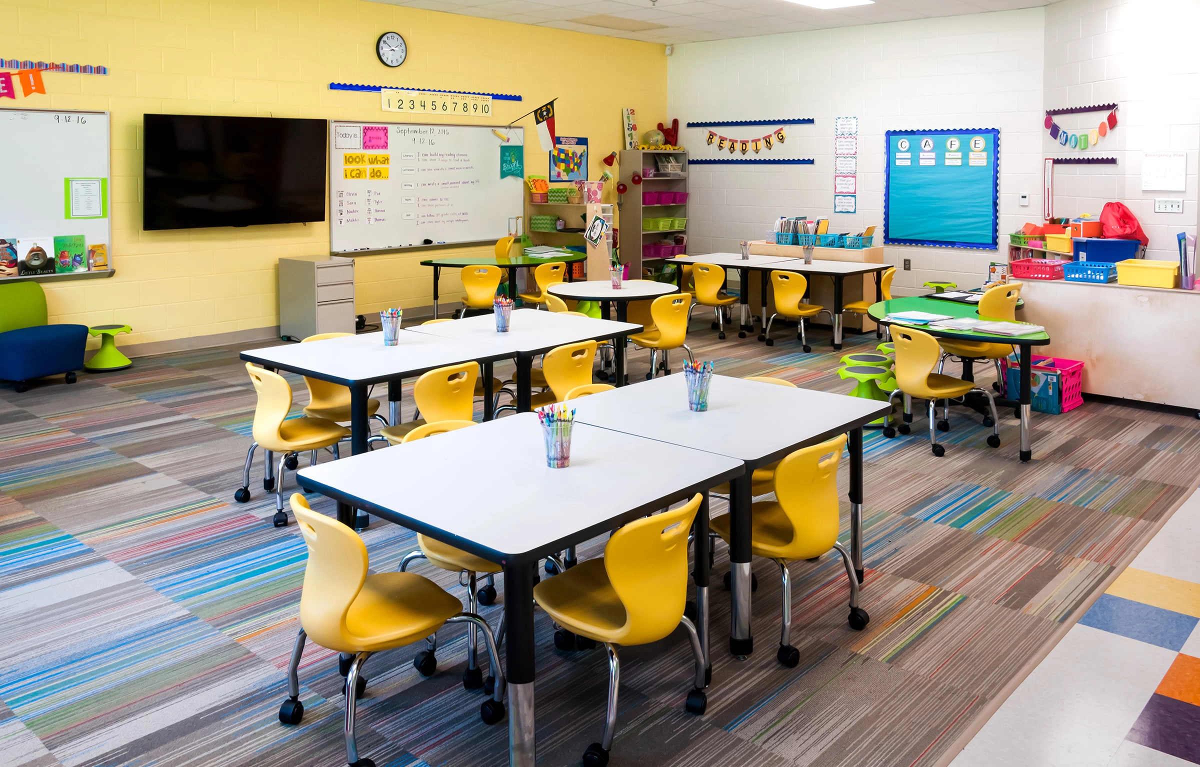 WCPSSWhiteOakESClassroom032-scaled