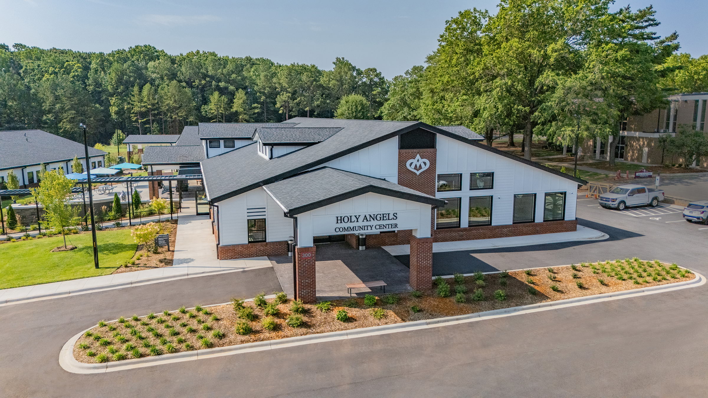 2309&23111HAP1CommCtr&Homes-CommCenter2
